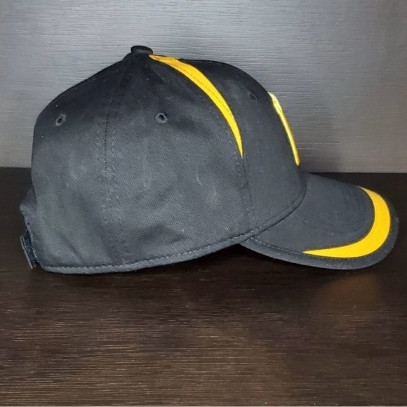 New Era 9Forty Pittsburgh Pirates Cap Snap Back Black Color - Picture 3 of 5